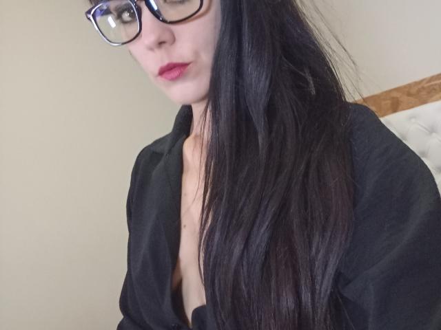 OrianaLaFrancaise - Sexe cam en vivo - 25994261