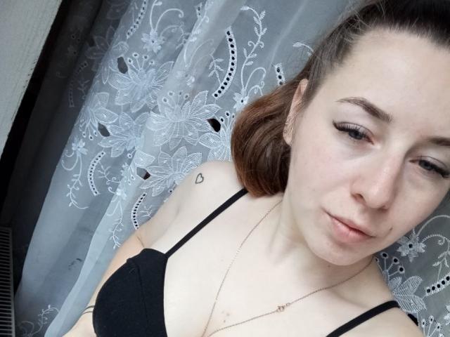 Kristten69 - Live sex cam - 25994957