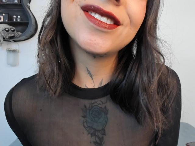 KayleeM - Live sex cam - 25995697