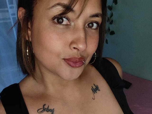 MirandaDreams - Live porn &amp; sex cam - 25998837