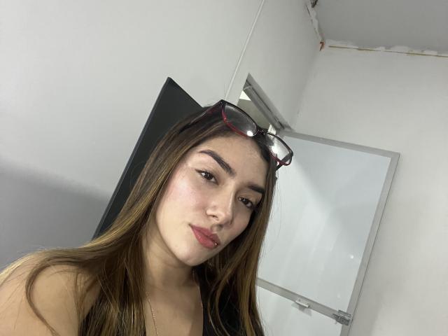 SharonKlart - Live porn &amp; sex cam - 26000549