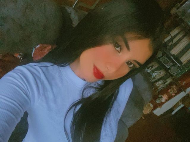 MelaniieMoss - Live porn &amp; sex cam - 26001057