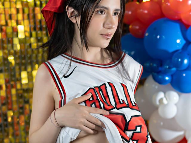 ValerieBanks - Live sex cam - 26003025