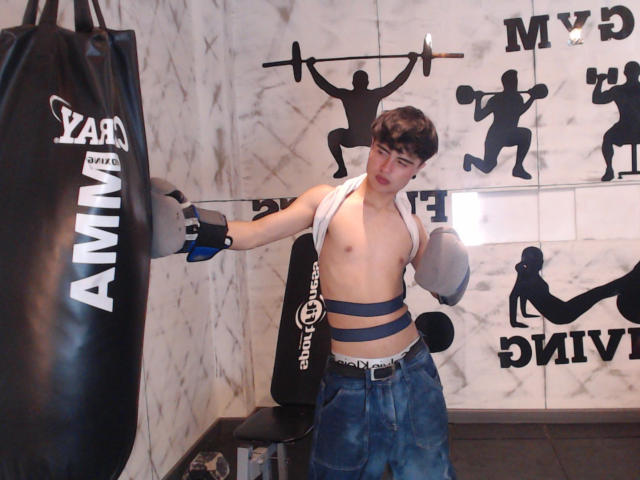 ElyanMatheus - Live porn &amp; sex cam - 26005797