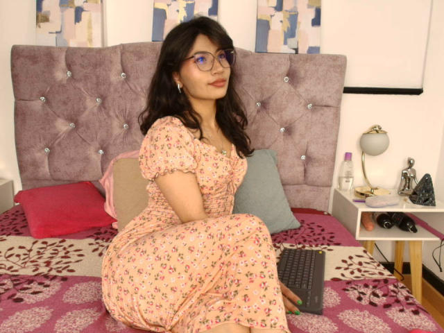 SeleneLeon - Live porn &amp; sex cam - 26007517