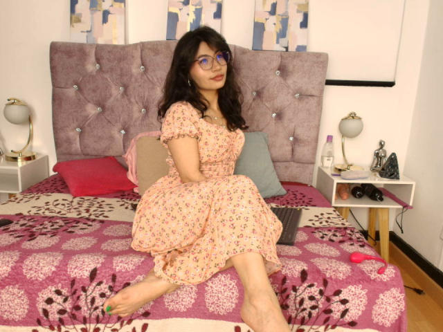 SeleneLeon - פורנו בשידור חי ומצלמת סקס - 26007521