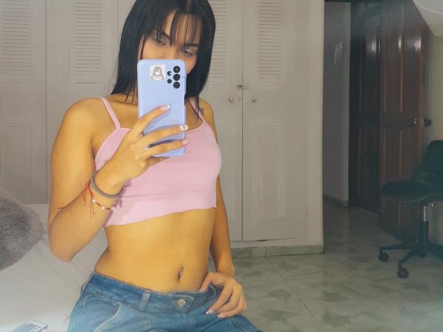 CatalinaAcostaOne - Live sex cam - 26007577