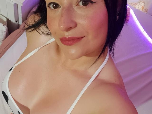 VaaleryStark - сексуальная веб-камера в реальном времени - 26010073