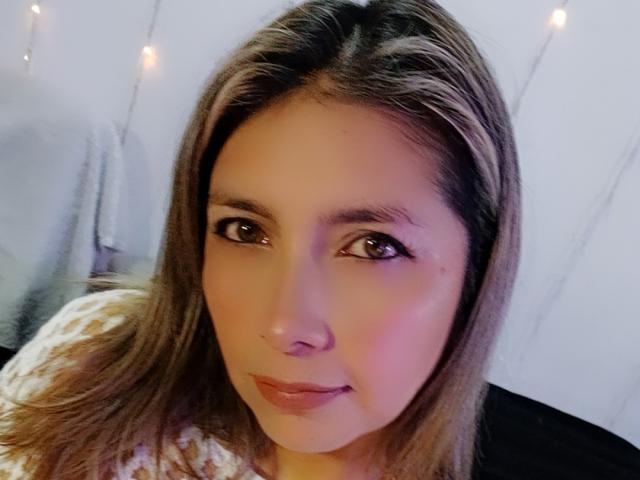 MichelleDumont - Sexe cam en vivo - 26010261