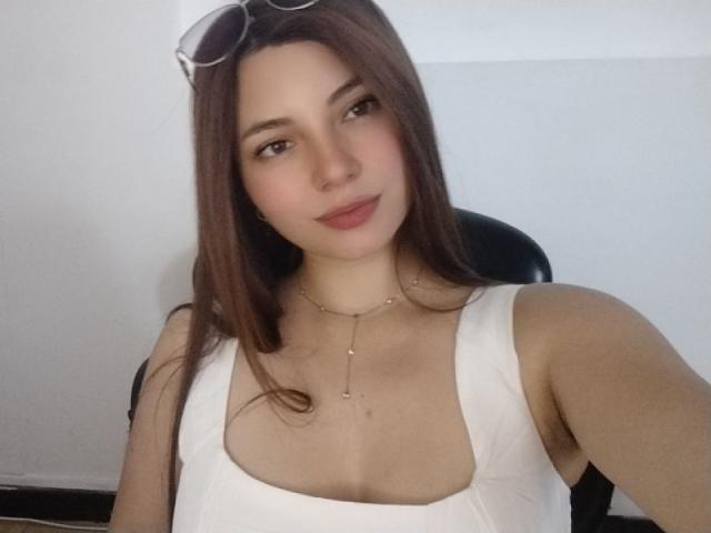 LinaFoxOne - Sexe cam en vivo - 26011713