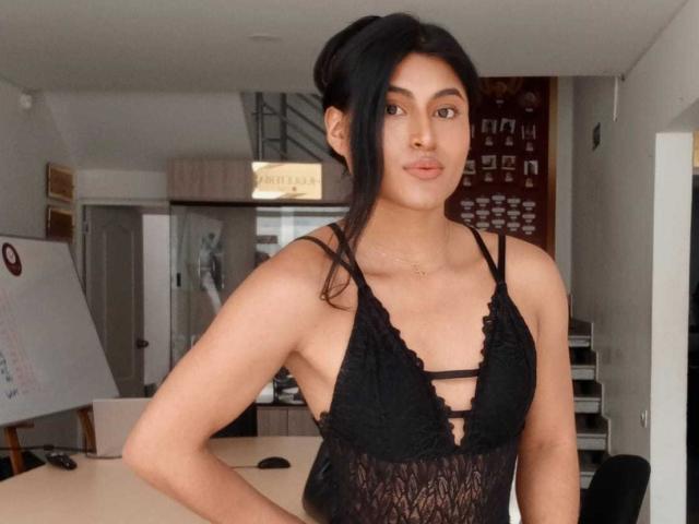 MichelleDenise - Live porn &amp; sex cam - 26018773