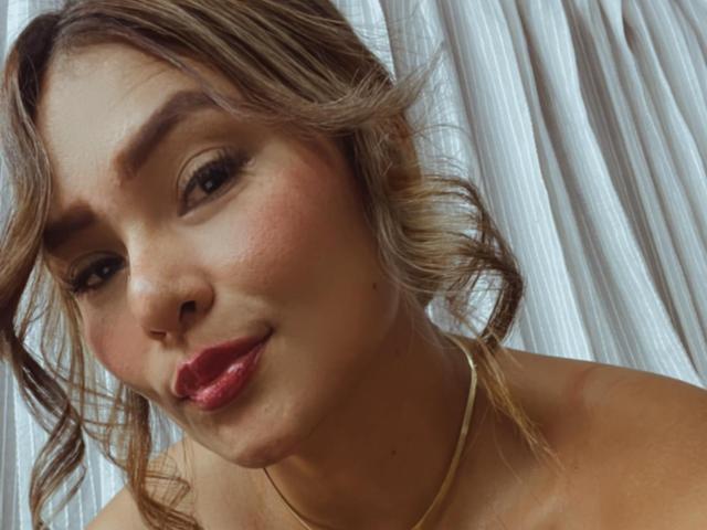 MiaStars - Live Sex Cam - 26021129