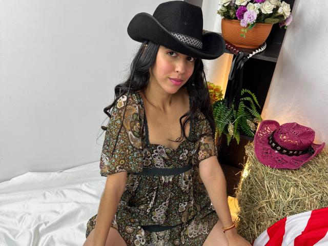 AnnaAlvarez - Live porn &amp; sex cam - 26025549