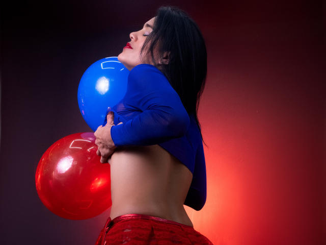 ElizabethManson - Live sex cam - 26026645