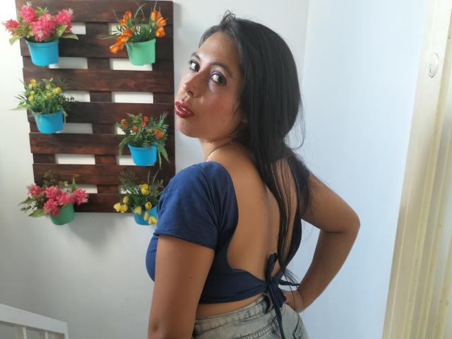 NikkieMilky - сексуальная веб-камера в реальном времени - 26031185