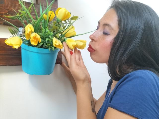 NikkieMilky - сексуальная веб-камера в реальном времени - 26031265