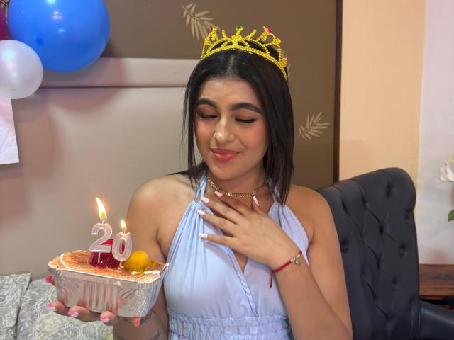 DaffneAddison - Sexe cam en vivo - 26032925