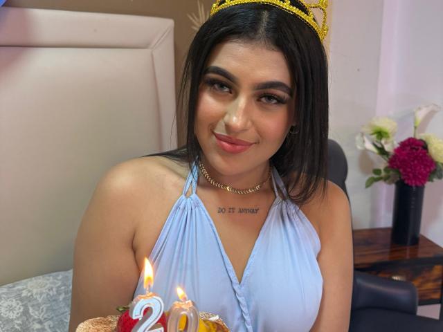 DaffneAddison - Live porn &amp; sex cam - 26032949