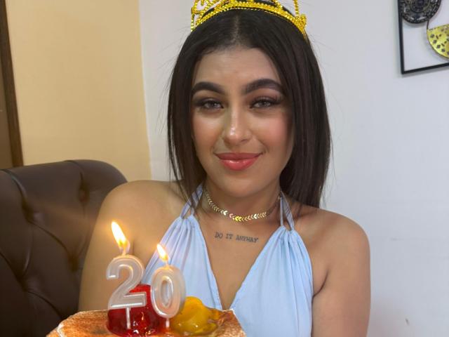 DaffneAddison - Porno na żywo i seks kamera - 26033053