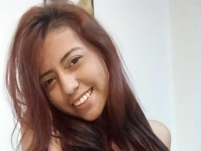 BrendaBluee - Live sex cam - 26035053