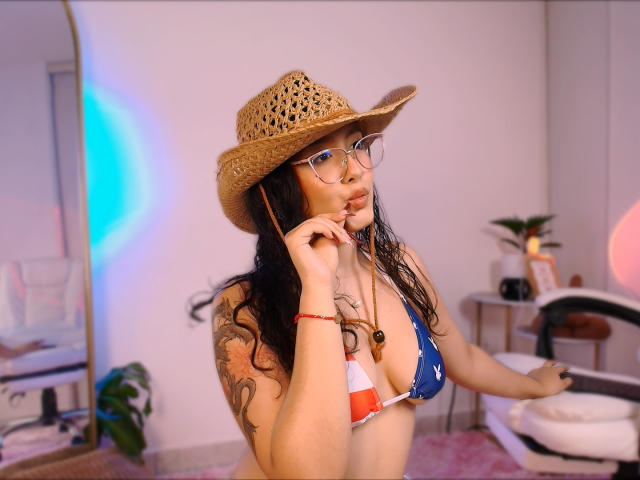 SofiaBrowm - Live porn &amp; sex cam - 26036693