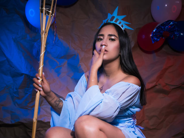LunaBritton - Live porn &amp; sex cam - 26038249