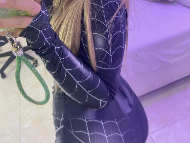 CarlaMiceli - Live porn &amp; sex cam - 26039149