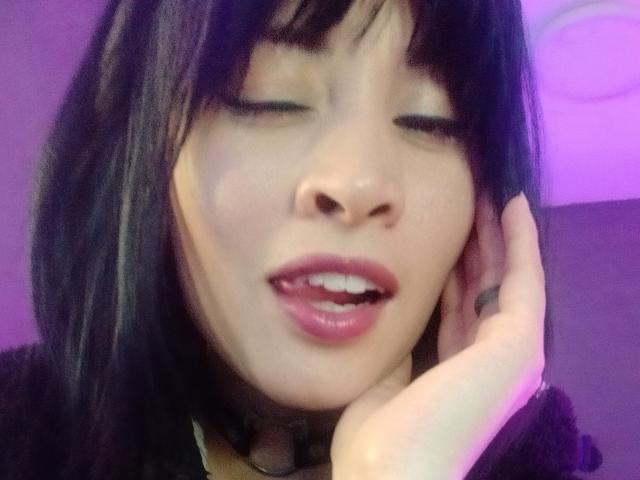 IsisDiosa - Live porn &amp; sex cam - 26050973