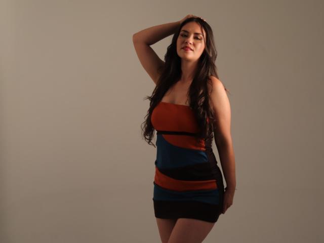 TheresaLarson - Live porn &amp; sex cam - 26052037