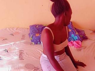 EboniQueen - Camera khiêu dâm &amp; quyến rũ trực tiếp - 26054653