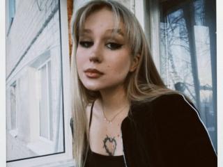 AliceVibes - сексуальная веб-камера в реальном времени - 26054925