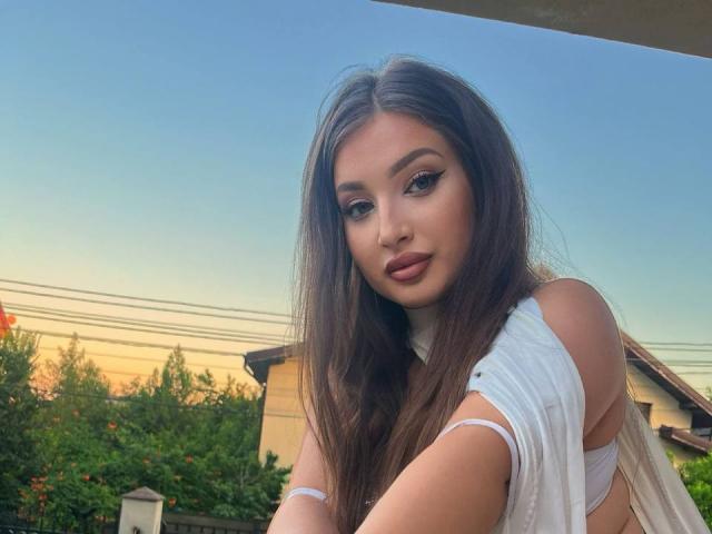 AzzyIce - сексуальная веб-камера в реальном времени - 26060469