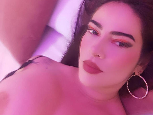 ChristineBray - сексуальная веб-камера в реальном времени - 26060945