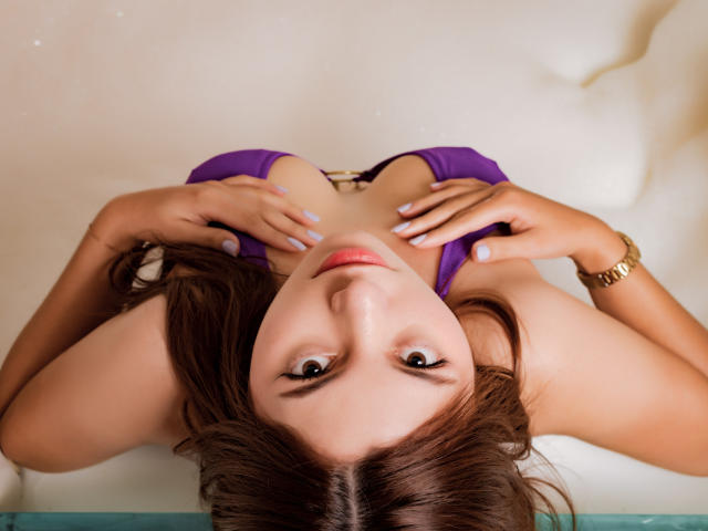 LinaFoxOne - Live porn &amp; sex cam - 26063377