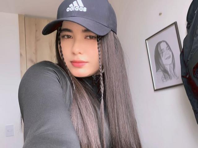 LianaBernocchi - Sexe cam en vivo - 26064229