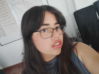 ElleryGlimmer - Live porn &amp; sex cam - 26067525