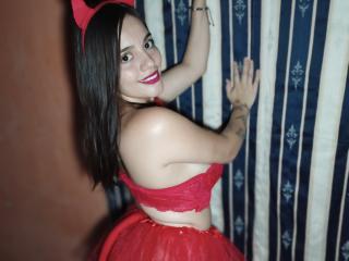 ShiaraSexy - Live porn &amp; sex cam - 26067689