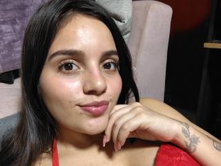 ShiaraSexy - Sexe cam en vivo - 26068441