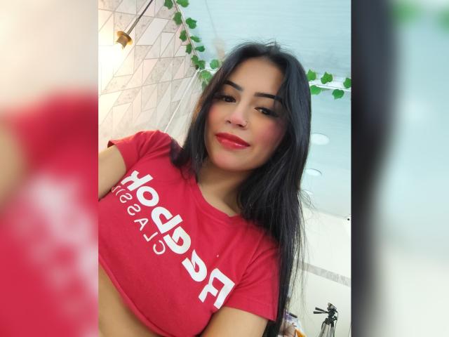 AlessaCorrea - Sexe cam en vivo - 26069757