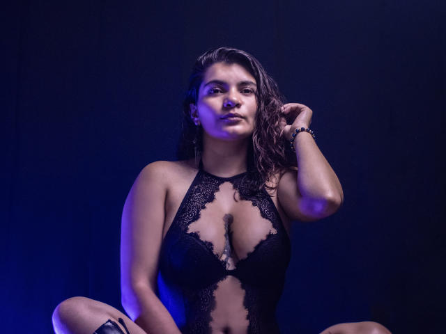 BulmaHot - Live porn &amp; sex cam - 26076245