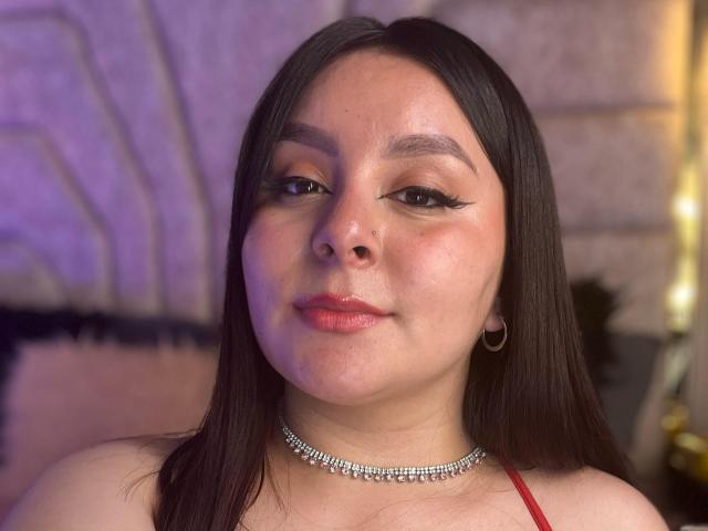 EmaJames - Élő pornó és szexkamera - 26077301