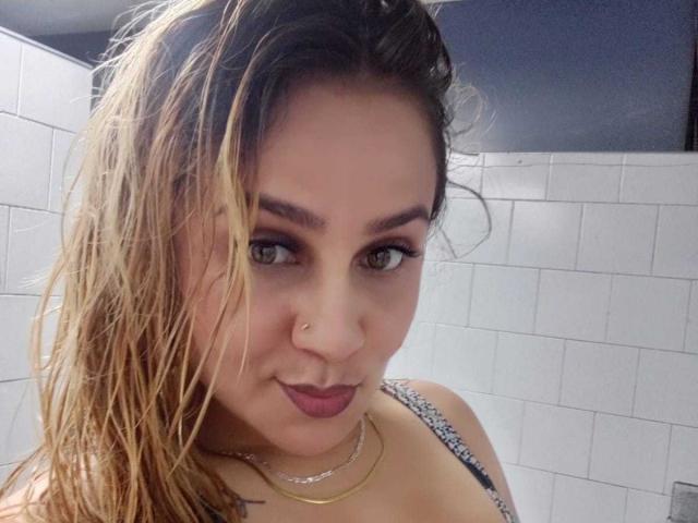 AlmaGiordano - Porno na żywo i seks kamera - 26077561