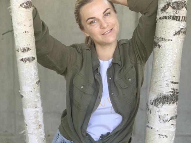 BelleLisaG - Live porn &amp; sex cam - 26083217