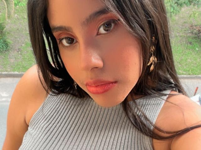 SiennaTaylor - Live sexe cam - 26084193