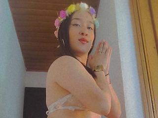 AnnieBigButt - Live porn &amp; sex cam - 26090785