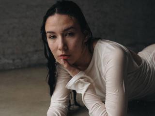 NikkiGoldX - Live porn &amp; sex cam - 26090837