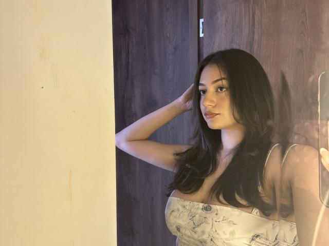 KittyFeet - Camera khiêu dâm &amp; quyến rũ trực tiếp - 26091033