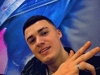 KenFerrer - Live porn &amp; sex cam - 26092837