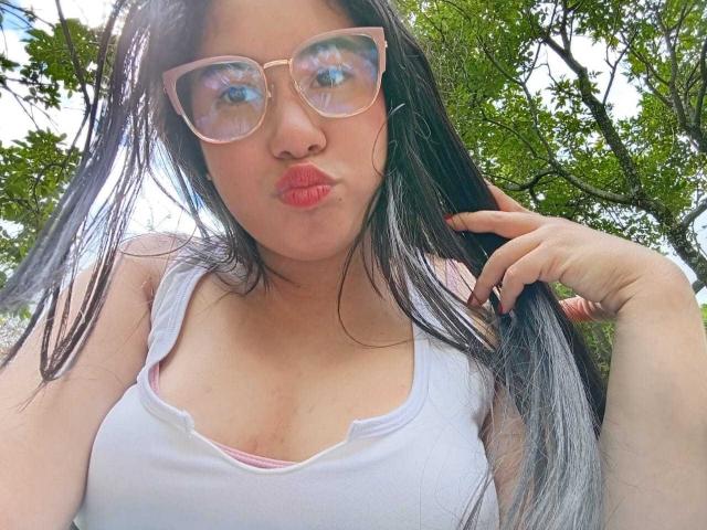 BiancaSolas - Élő pornó és szexkamera - 26092921