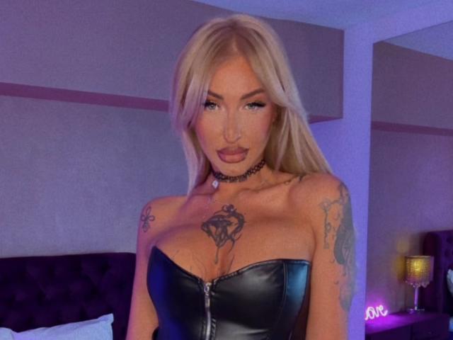 SinnersMuse - Sexe cam en vivo - 26094025